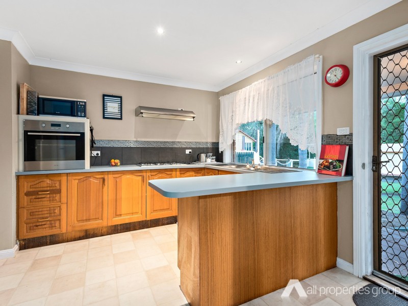22-24 Broadsword Court, Forestdale QLD 4118