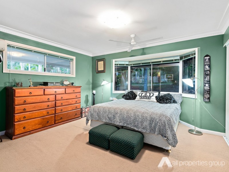 22-24 Broadsword Court, Forestdale QLD 4118