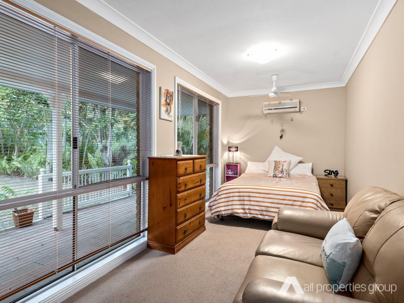22-24 Broadsword Court, Forestdale QLD 4118