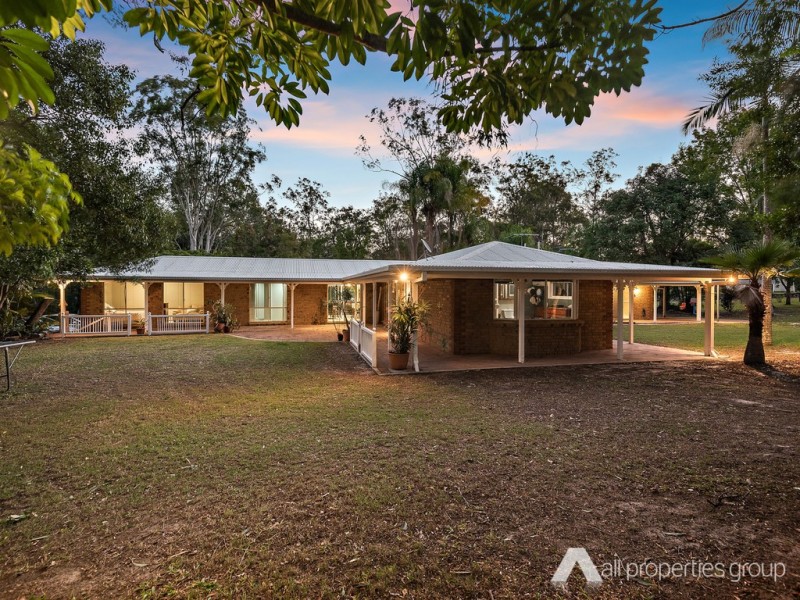 22-24 Broadsword Court, Forestdale QLD 4118