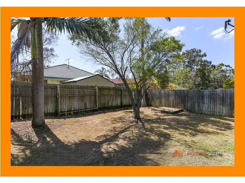 33 Laricina Circuit, Forest Lake QLD 4078