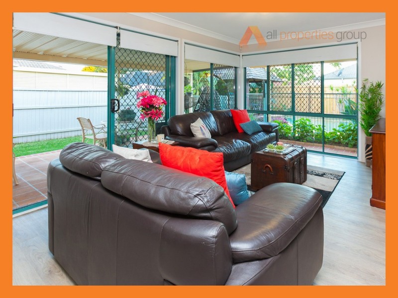 3 Beaufort Ct, Calamvale QLD 4116