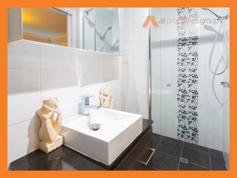 3 Beaufort Ct, Calamvale QLD 4116