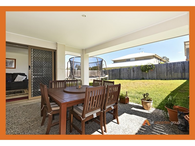 38 Steelwood Street, Heathwood QLD 4110