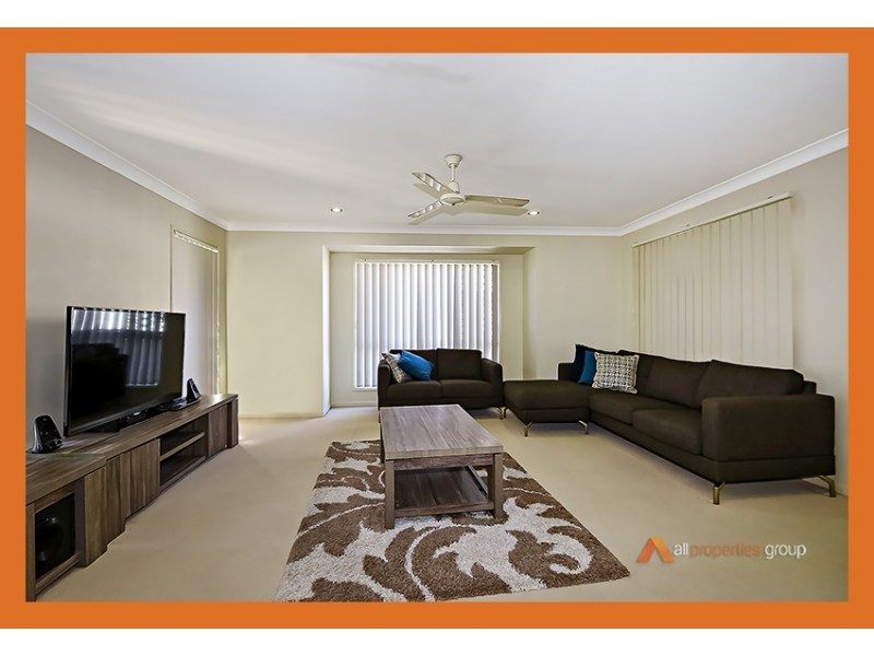 98 Parkwood Drive, Heathwood QLD 4110