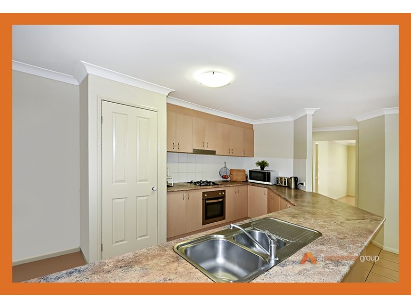 98 Parkwood Drive, Heathwood QLD 4110