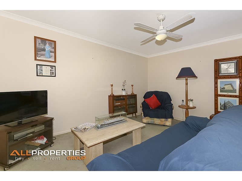 39 Murrumbidgee St, Hillcrest QLD 4118