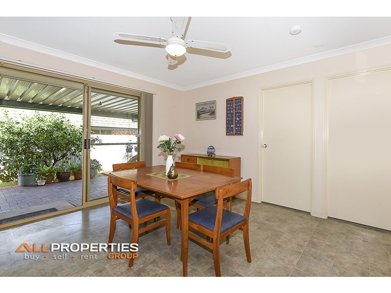 39 Murrumbidgee St, Hillcrest QLD 4118