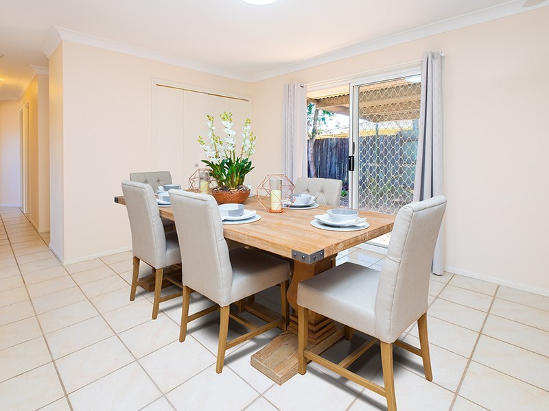 3 Noosa Court, Hillcrest QLD 4118