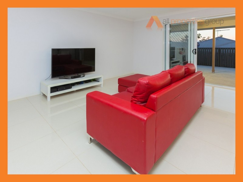 7 Willow Rise Dr, Waterford QLD 4133