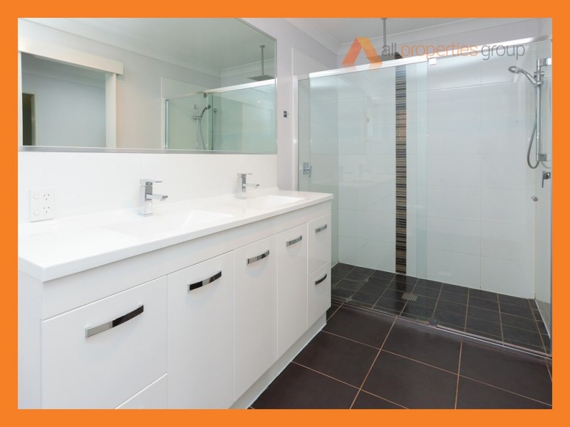 7 Willow Rise Dr, Waterford QLD 4133