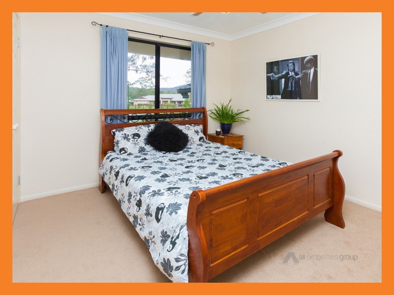 36 Bronzewing Ct, Greenbank QLD 4124