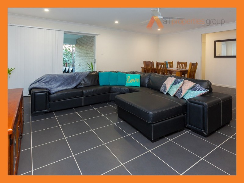 68 MARCUS DRIVE, Regents Park QLD 4118