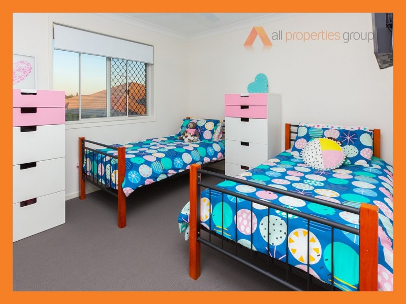 68 MARCUS DRIVE, Regents Park QLD 4118