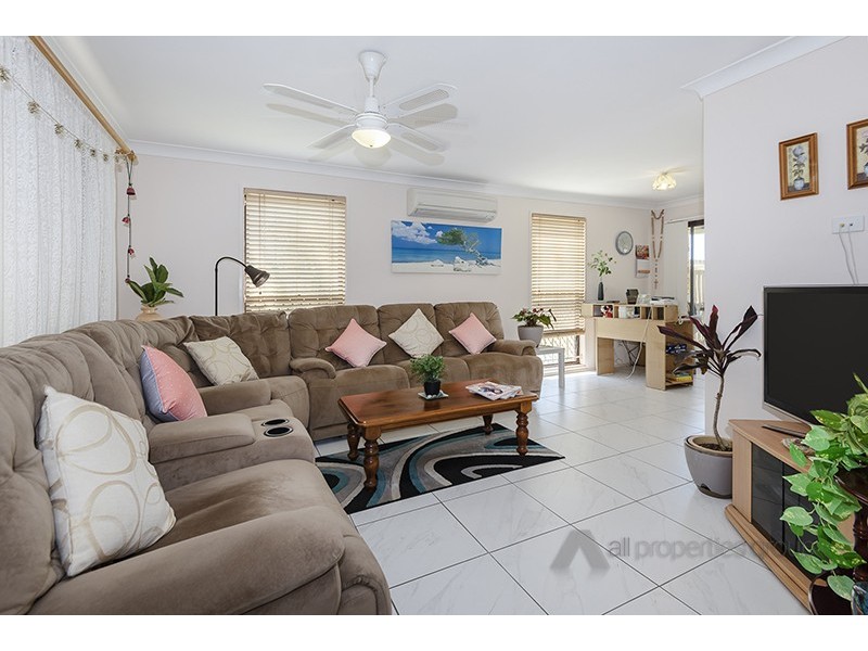 23 REGENCY DRIVE, Regents Park QLD 4118