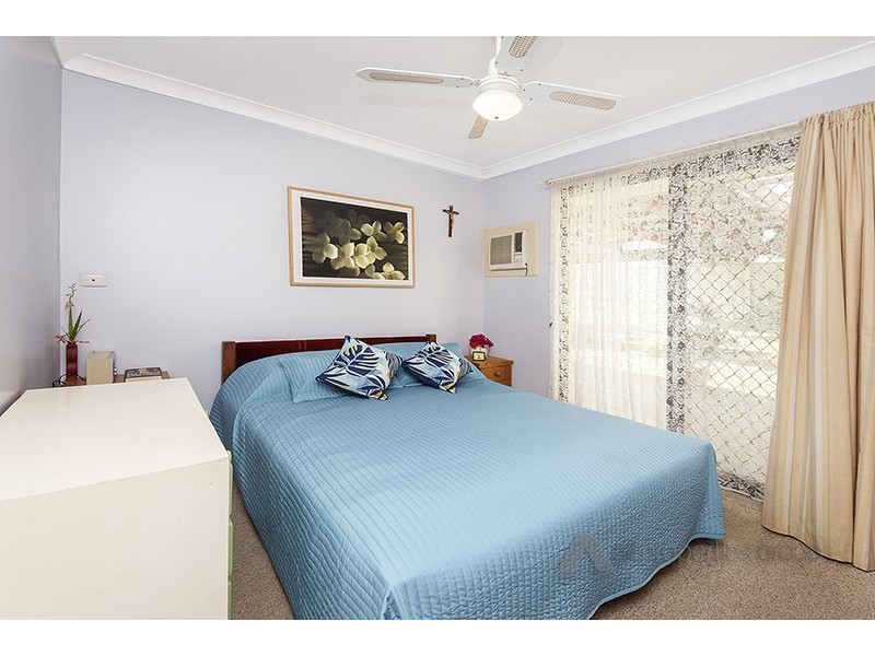 23 REGENCY DRIVE, Regents Park QLD 4118