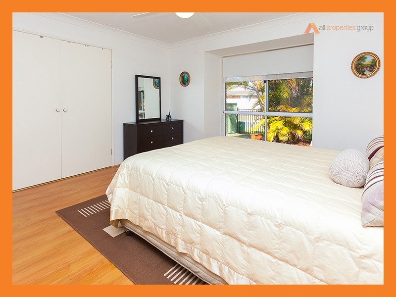 11 Murrumbidgee Street, Hillcrest QLD 4118