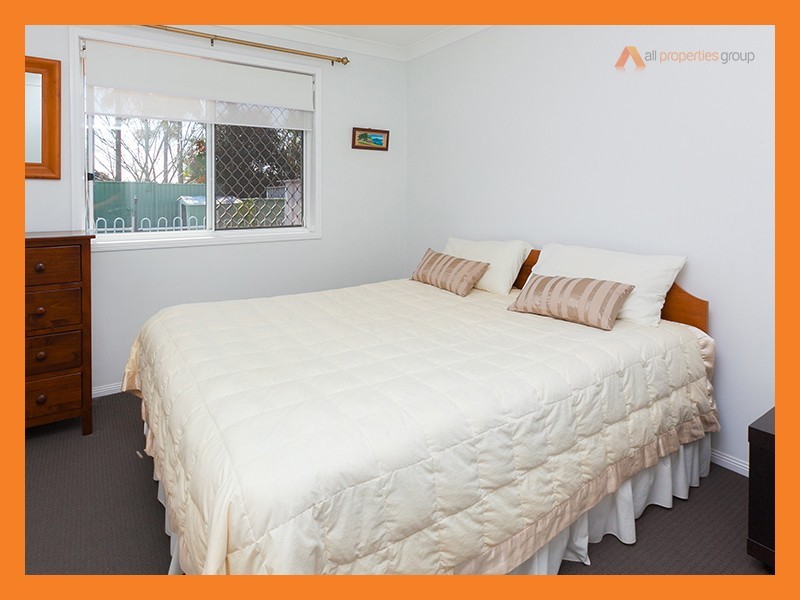 11 Murrumbidgee Street, Hillcrest QLD 4118