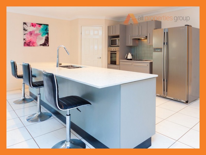 6 Jamboree Cl, Greenbank QLD 4124