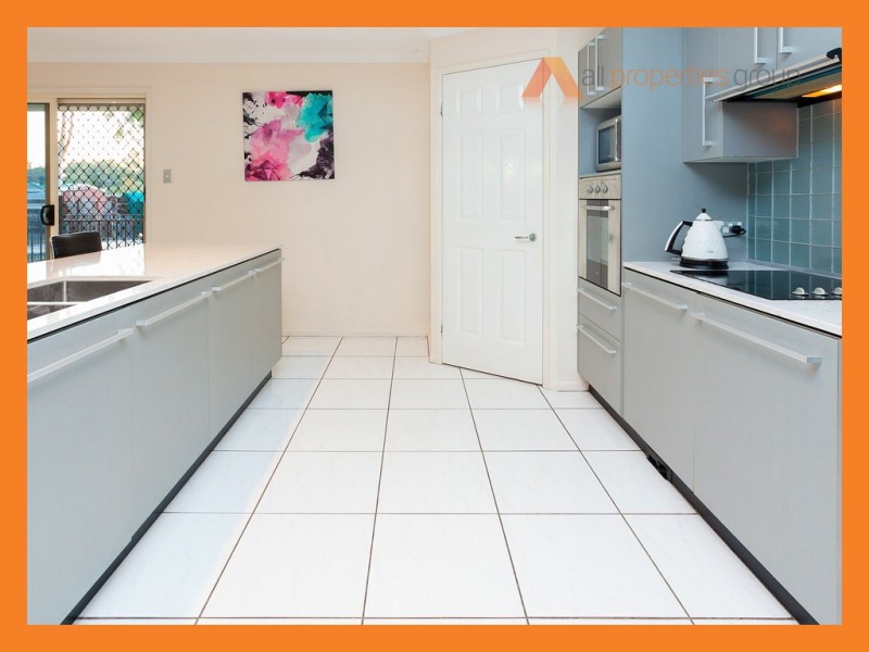 6 Jamboree Cl, Greenbank QLD 4124