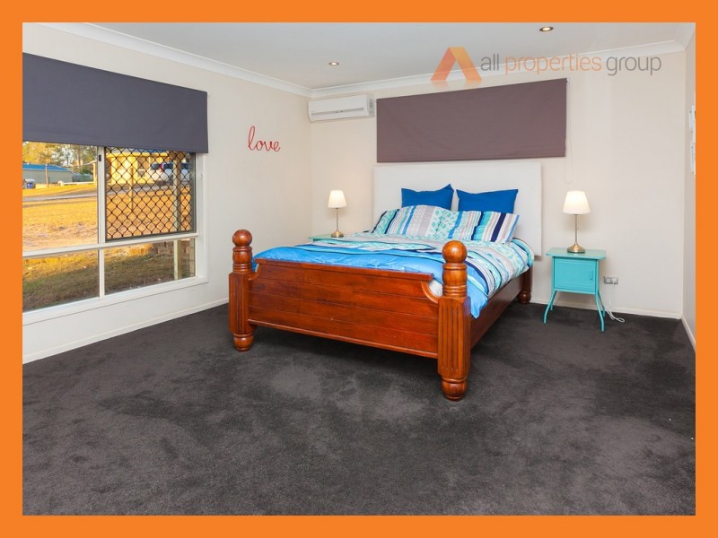 6 Jamboree Cl, Greenbank QLD 4124