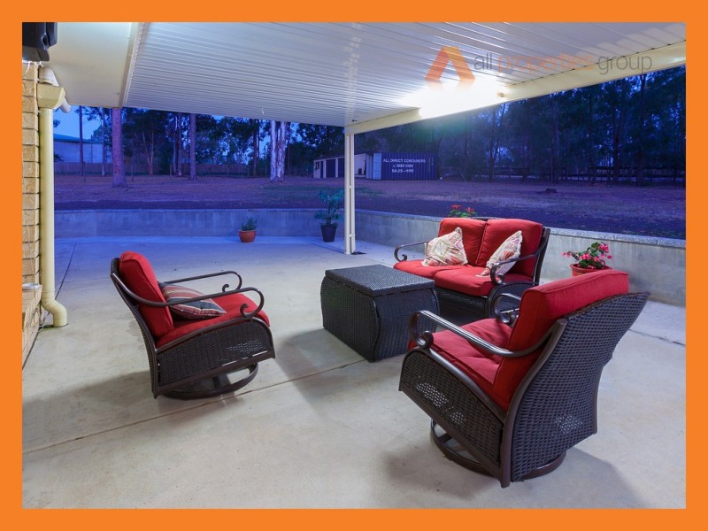 6 Jamboree Cl, Greenbank QLD 4124