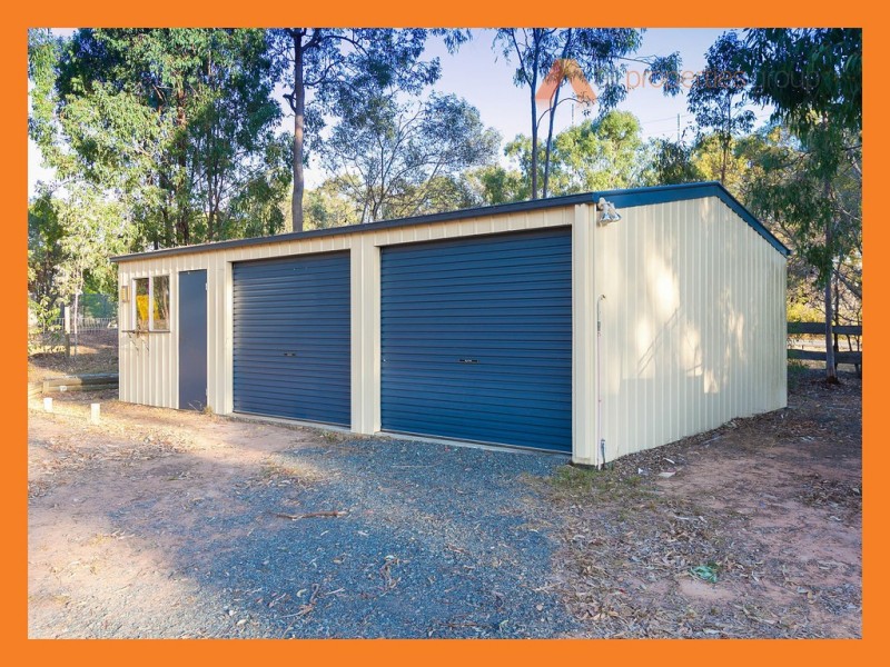 6 Jamboree Cl, Greenbank QLD 4124