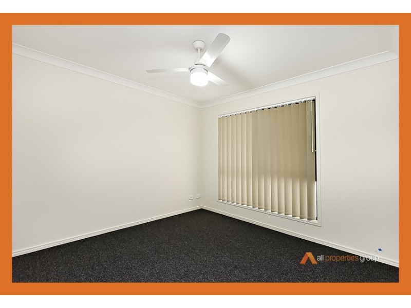 2/7 Bluegrass Court, Hillcrest QLD 4118