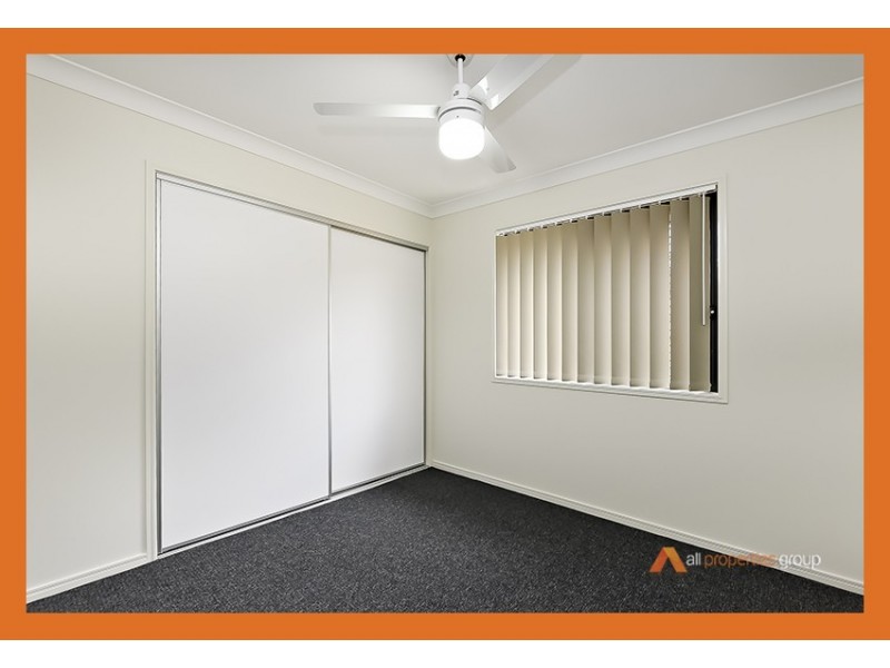 2/7 Bluegrass Court, Hillcrest QLD 4118