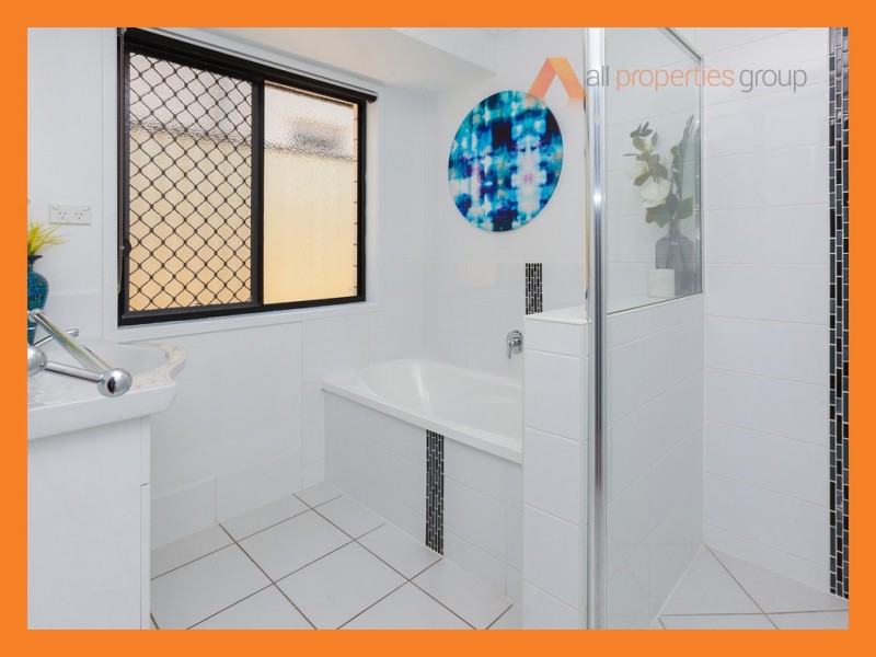 10 Airedale Court, Marsden QLD 4132