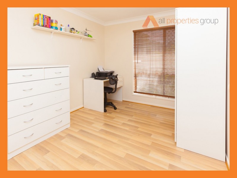 94 MACKELLAR DRIVE, Boronia Heights QLD 4124