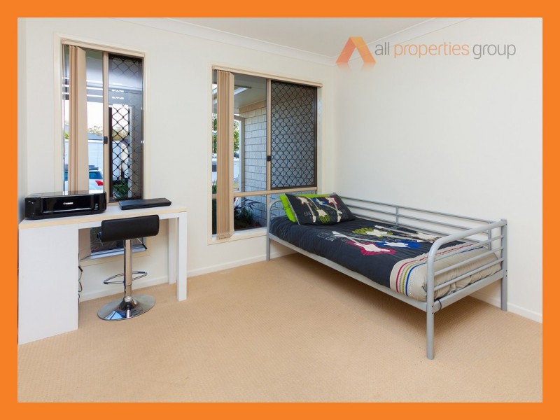 36 Griffen Place, Crestmead QLD 4132