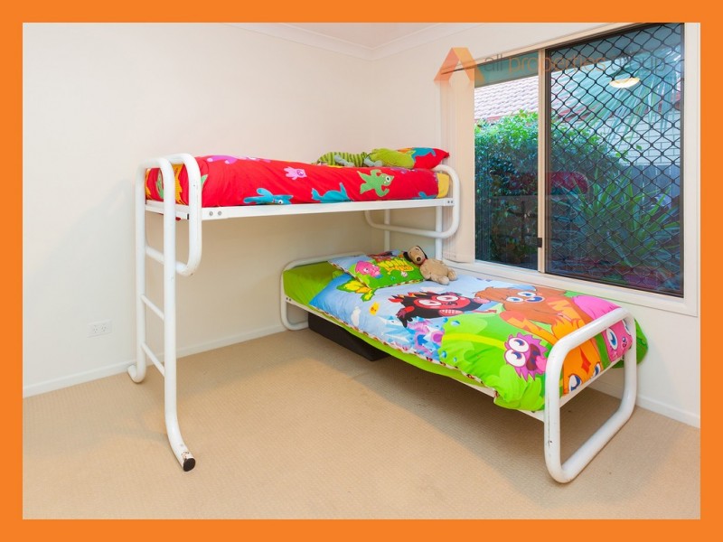 36 Griffen Place, Crestmead QLD 4132