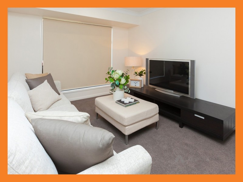 19 Wallace Street, Walloon QLD 4306