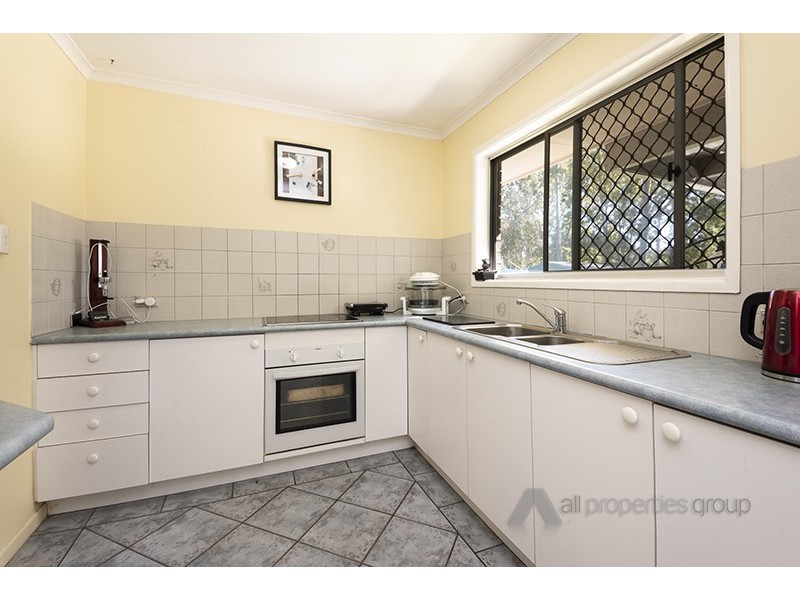 18 Melwood Street, Eagleby QLD 4207