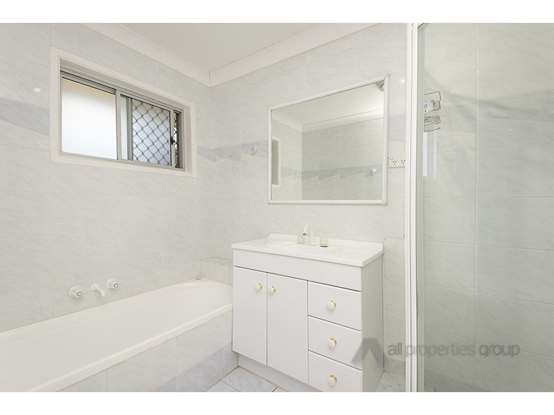 18 Melwood Street, Eagleby QLD 4207