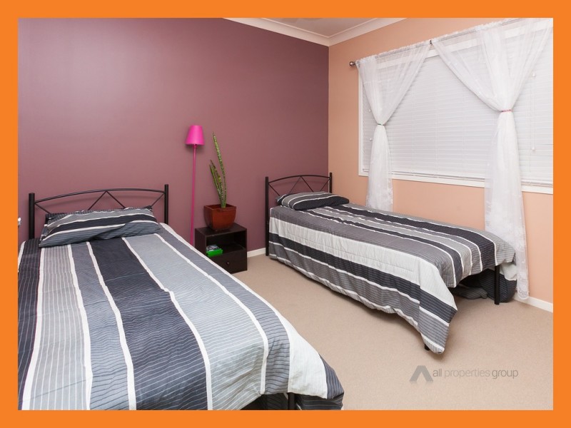 99 Ormeau Ridge Rd, Ormeau Hills QLD 4208