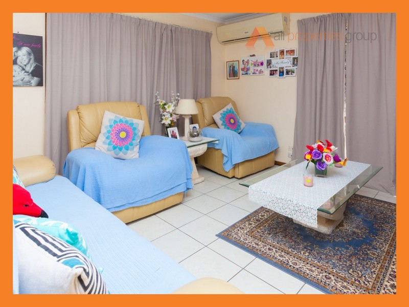 12 Halfmoon, Browns Plains QLD 4118