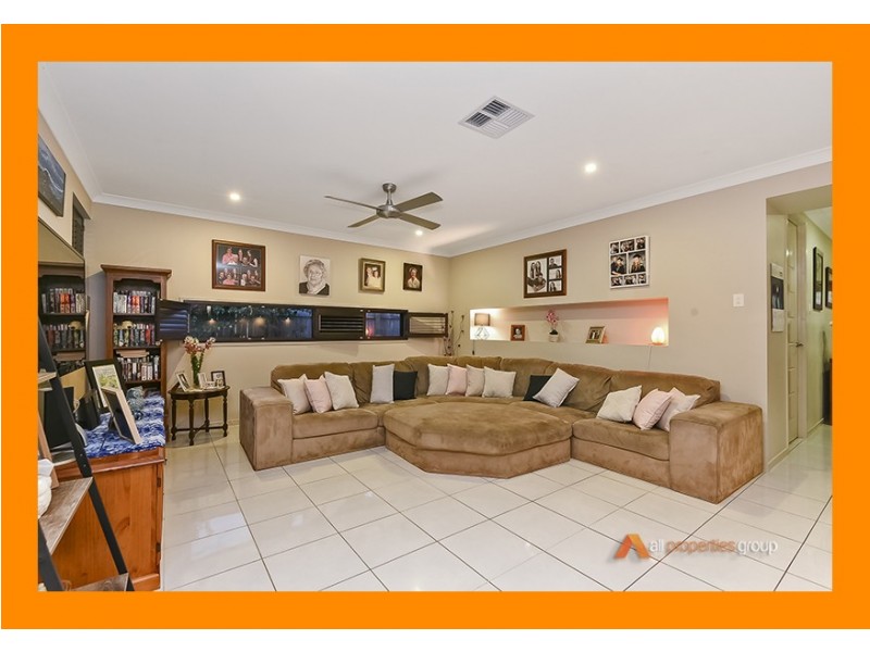 42 Steelwood Street, Heathwood QLD 4110