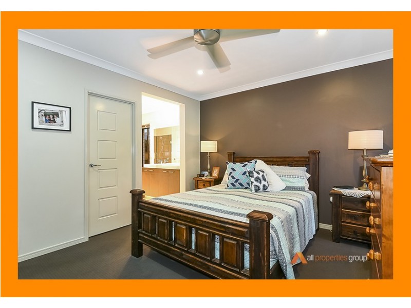 42 Steelwood Street, Heathwood QLD 4110