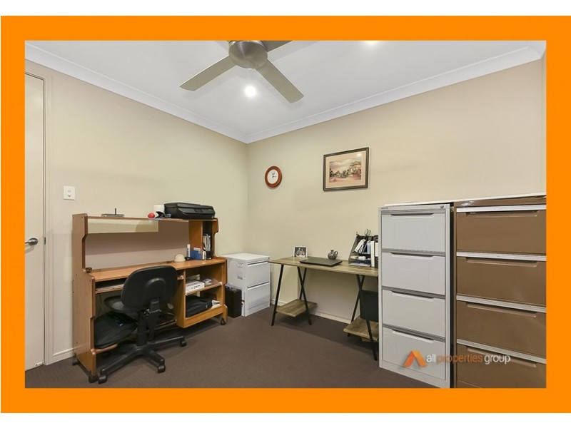 42 Steelwood Street, Heathwood QLD 4110