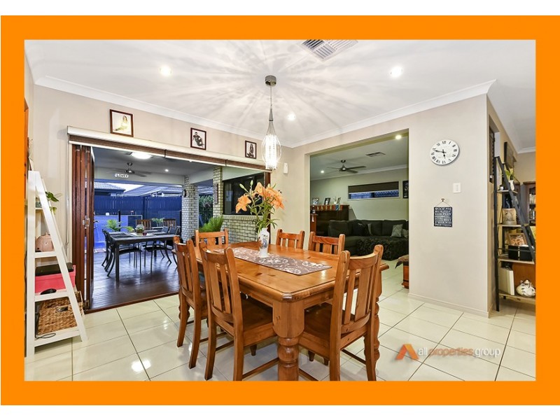 42 Steelwood Street, Heathwood QLD 4110