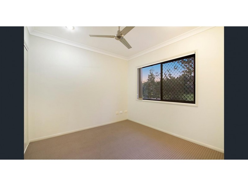 9 Starush Court, Upper Coomera QLD 4209