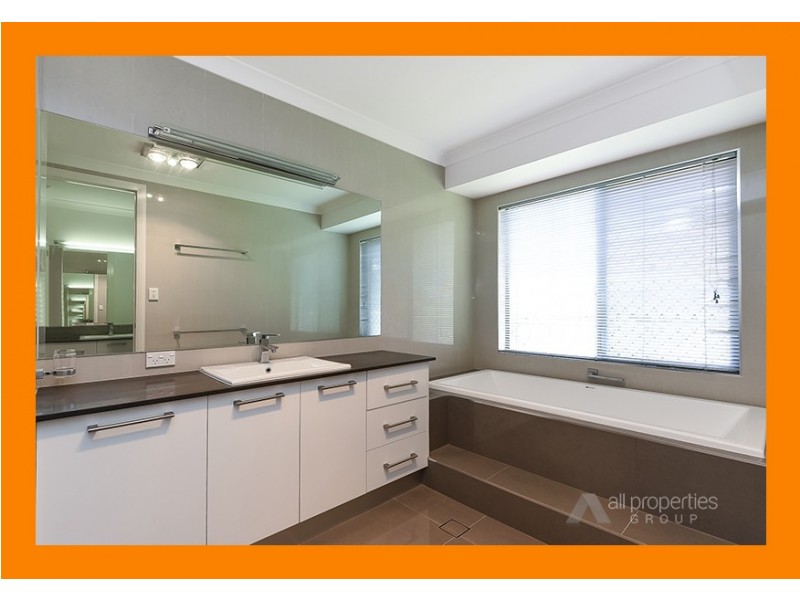88-90 St Jude Circuit, Jimboomba QLD 4280
