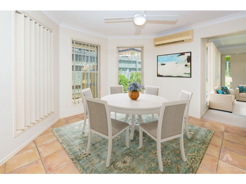 10 Carnegie Close, Parkinson QLD 4115