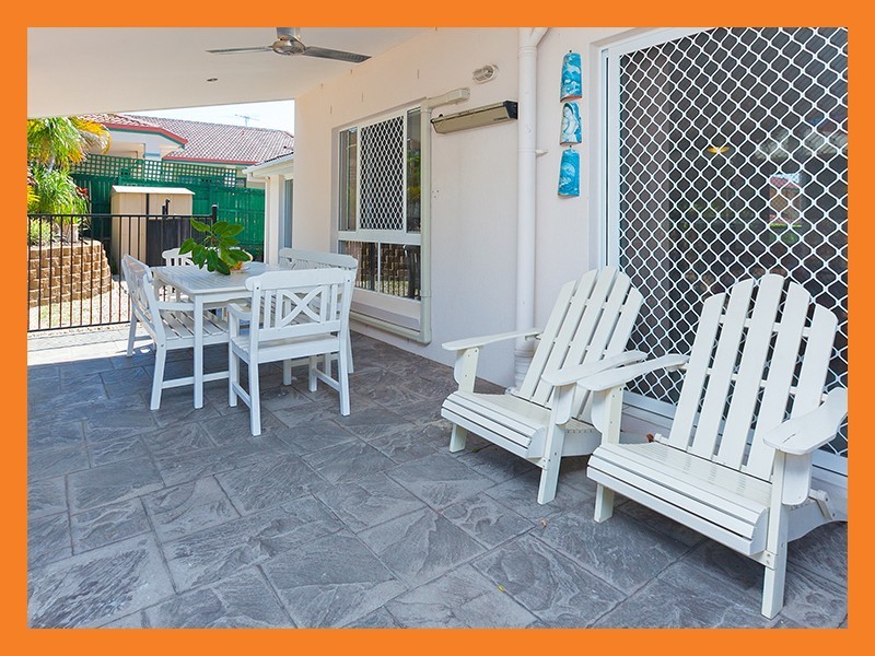 18 Poets Place, Parkinson QLD 4115
