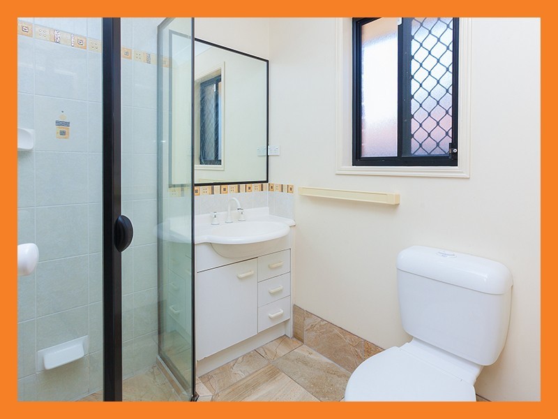3 Naracoorte Place, Parkinson QLD 4115
