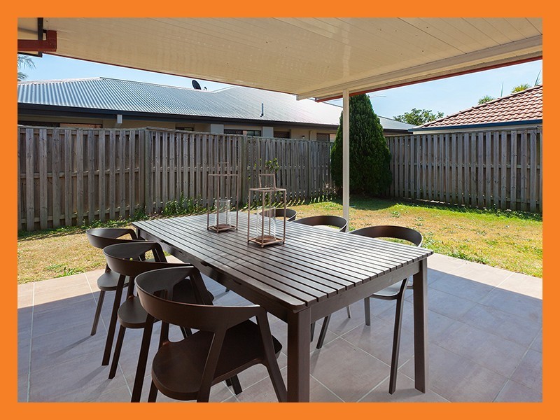 3 Naracoorte Place, Parkinson QLD 4115