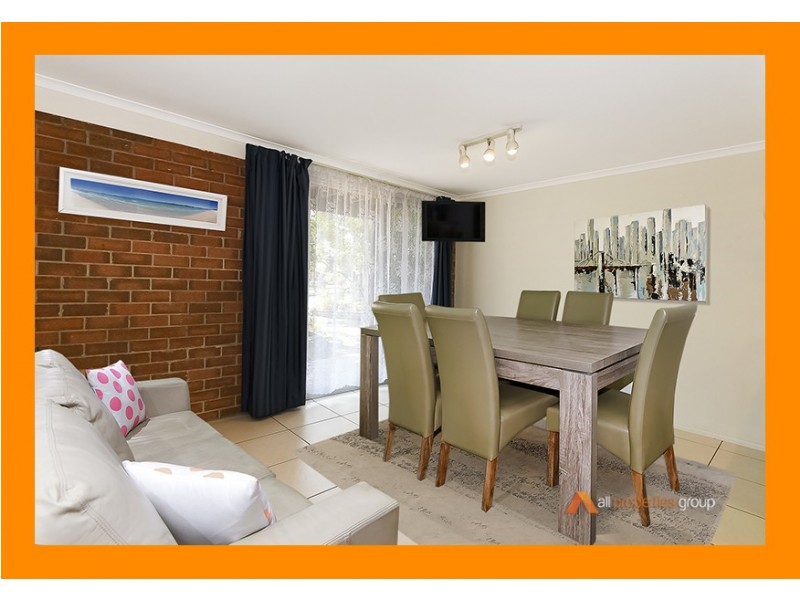 3 GRECIAN STREET, Regents Park QLD 4118