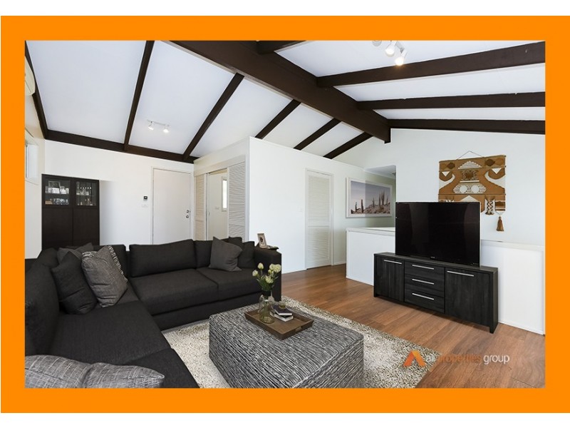 3 GRECIAN STREET, Regents Park QLD 4118